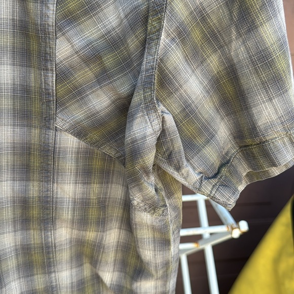 Great cut Nou brand snap button SS plaid shirt - Picture 5 of 6